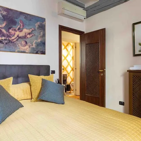 Amazing In Spanish Steps Apartment *